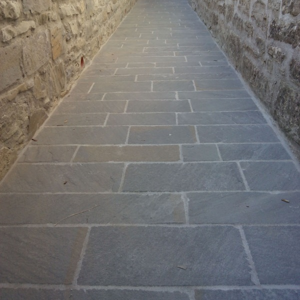 Applicazioni pavimento Romano